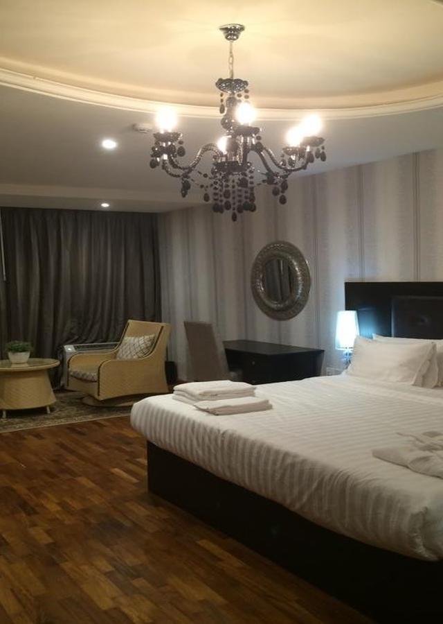 Tivoli Hotel Seafront Ikoyi Aliayabiagba Экстерьер фото