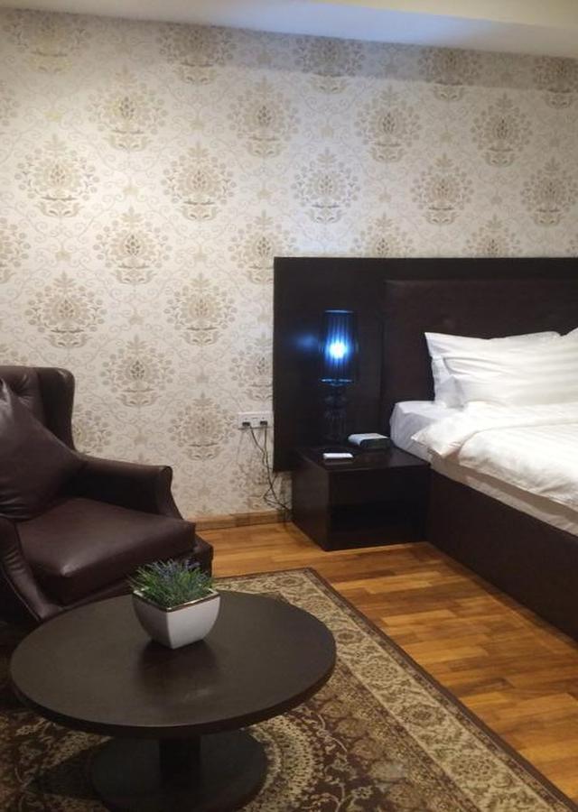 Tivoli Hotel Seafront Ikoyi Aliayabiagba Экстерьер фото
