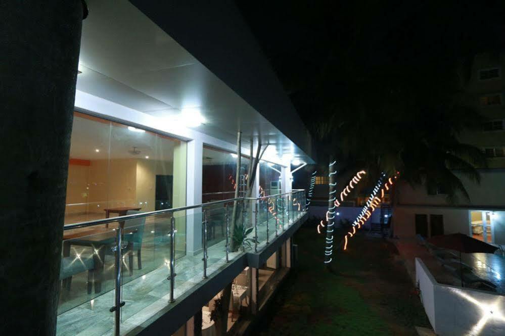 Tivoli Hotel Seafront Ikoyi Aliayabiagba Экстерьер фото